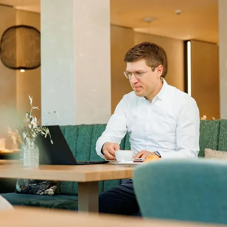 Hotel Wellnesshotel Sanct Bernhard 4*